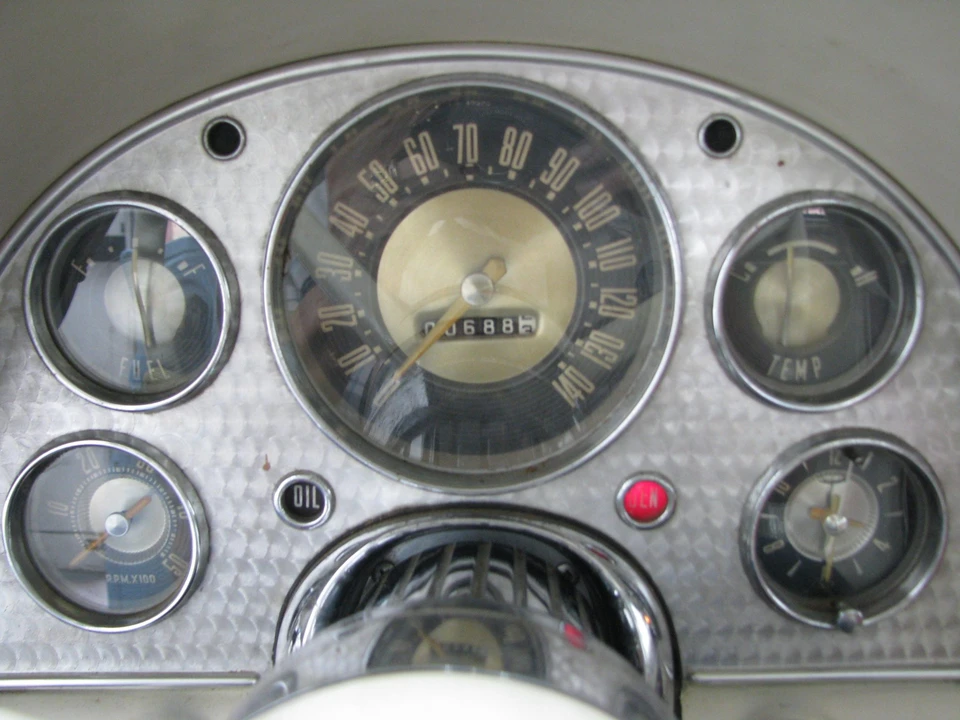1957 Ford Thunderbird 1st Gen - Image 27 of 31