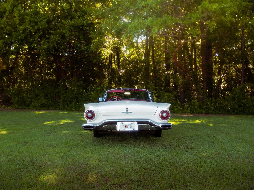 1957 Ford Thunderbird 1st Gen - Image 9 of 31