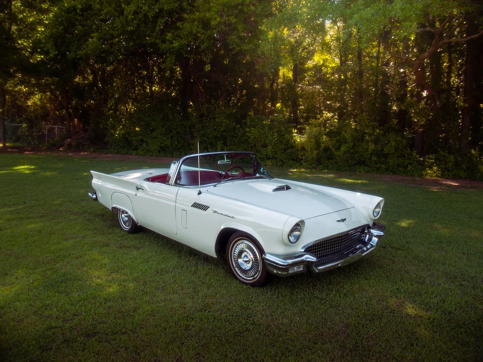 1957 Ford Thunderbird 1st Gen - Image 4 of 31