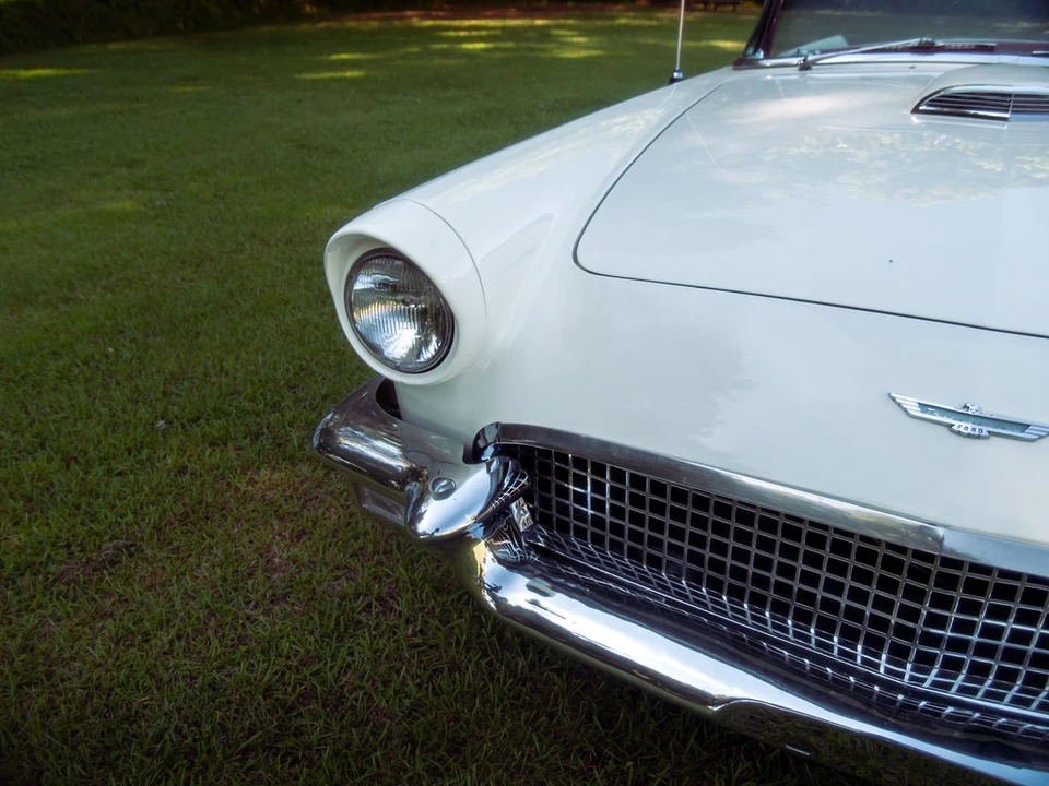 1957 Ford Thunderbird 1st Gen - Image 16 of 31