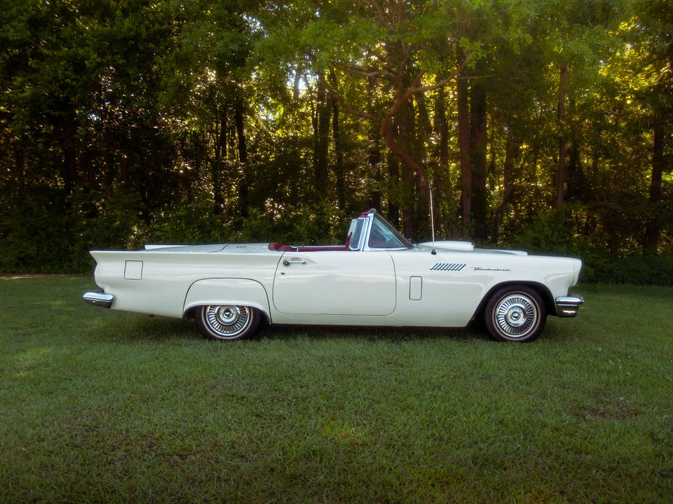 1957 Ford Thunderbird 1st Gen - Image 7 of 31