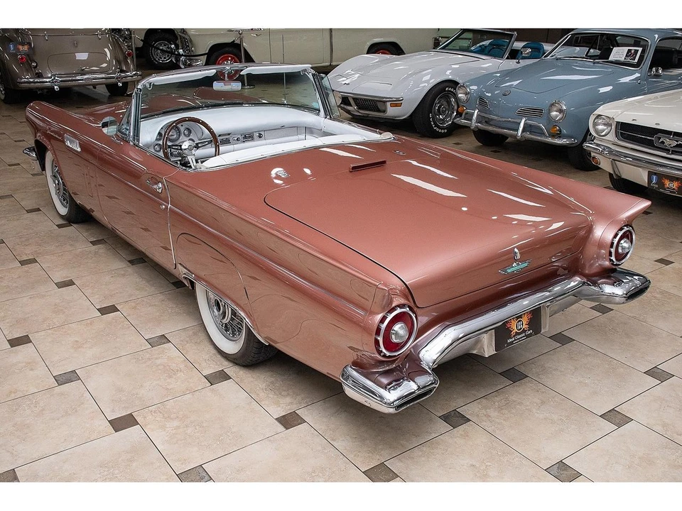 1957 Ford Thunderbird 1st Gen - Image 16 of 31