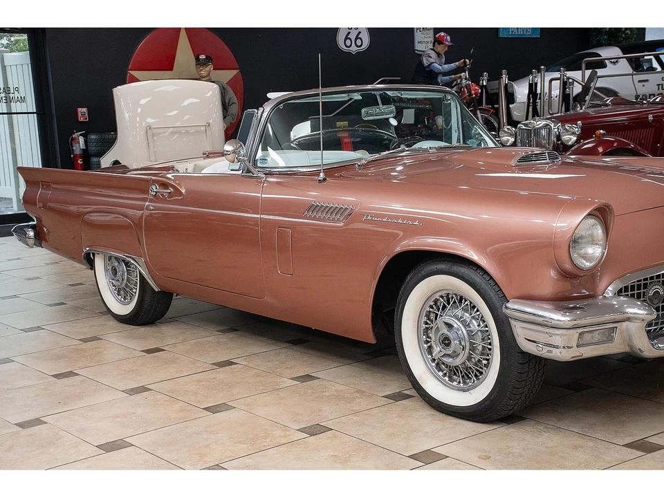1957 Ford Thunderbird 1st Gen - Image 10 of 31