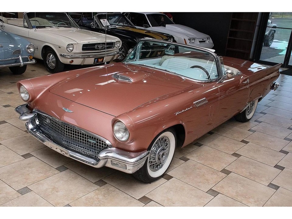 1957 Ford Thunderbird 1st Gen - Image 13 of 31