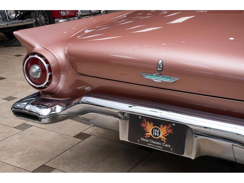 1957 Ford Thunderbird 1st Gen - Image 24 of 31