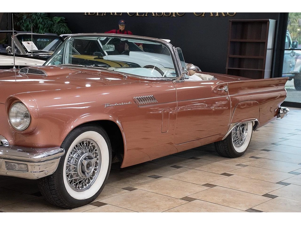 1957 Ford Thunderbird 1st Gen - Image 9 of 31