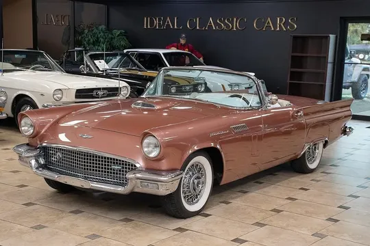 1957 Ford Thunderbird
