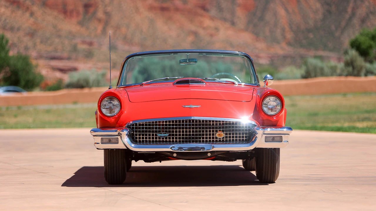 1957 Ford Thunderbird 1st Gen - Image 18 of 31