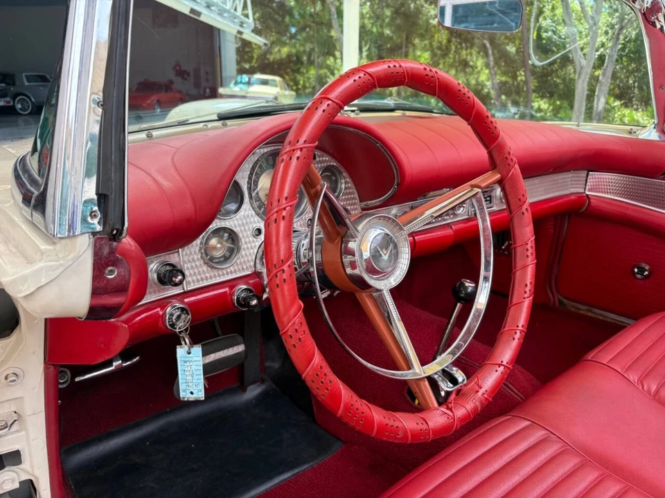 1957 Ford Thunderbird 1st Gen - Image 30 of 31