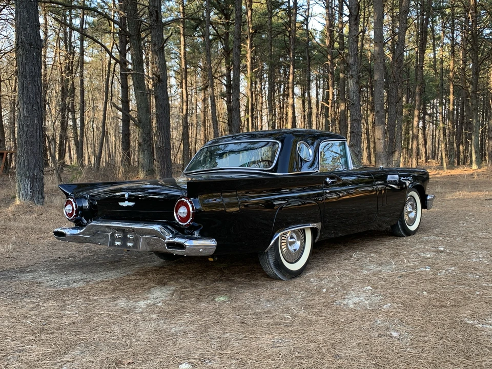1957 Ford Thunderbird 1st Gen - Image 10 of 31
