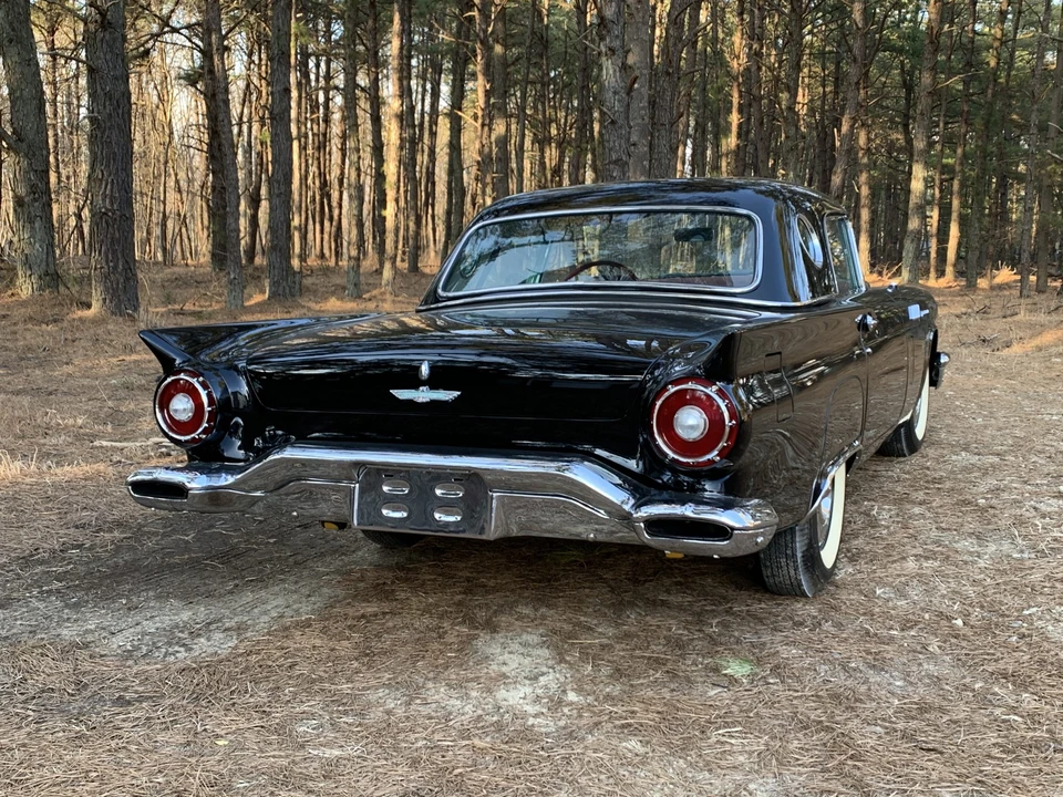 1957 Ford Thunderbird 1st Gen - Image 13 of 31
