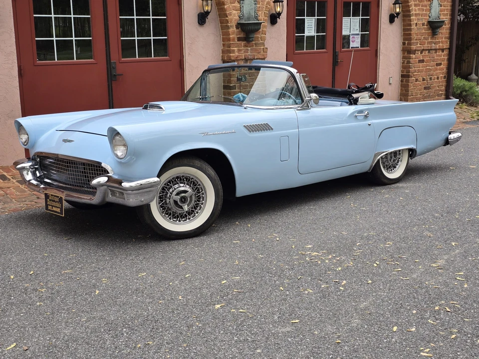 1957 Ford Thunderbird 1st Gen - Image 3 of 31