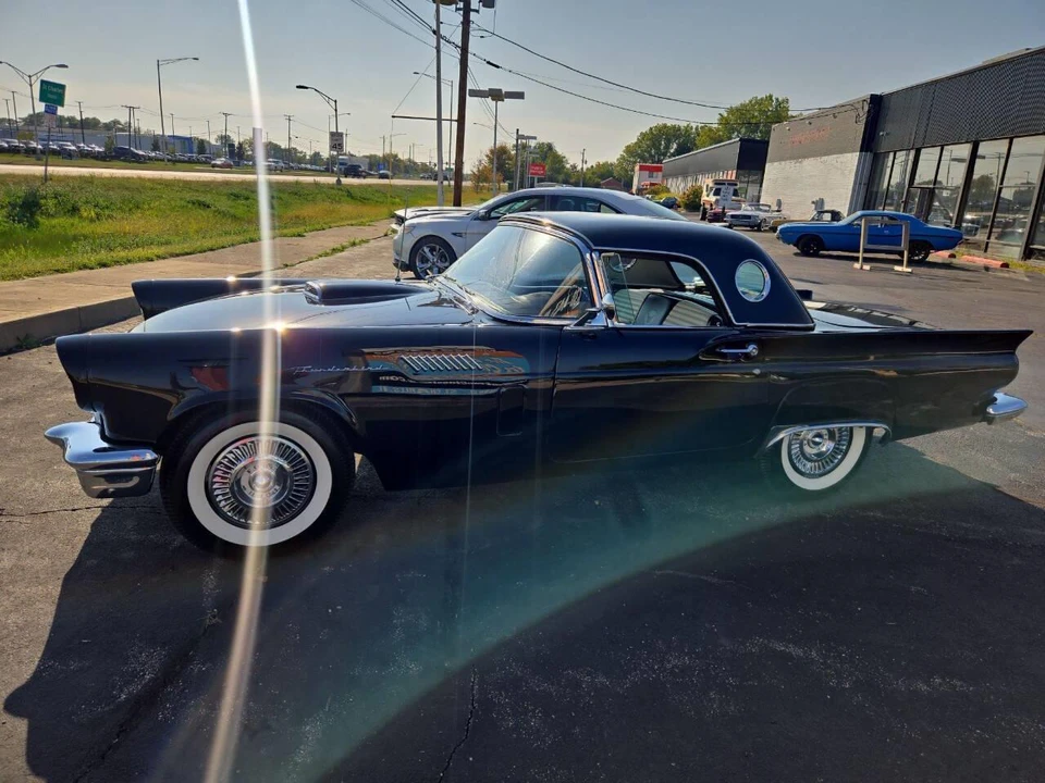 1957 Ford Thunderbird 1st Gen - Image 6 of 13