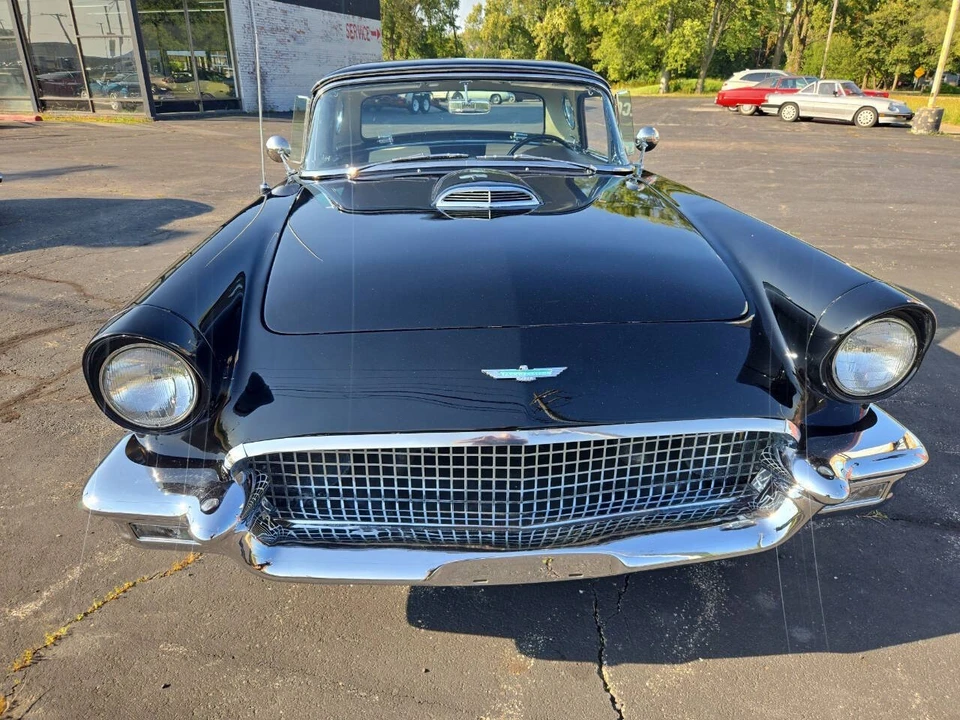 1957 Ford Thunderbird 1st Gen - Image 4 of 13