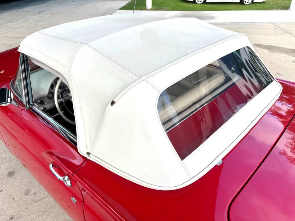 1957 Ford Thunderbird 1st Gen - Image 26 of 31