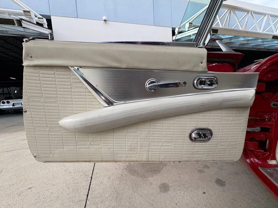 1957 Ford Thunderbird 1st Gen - Image 30 of 31