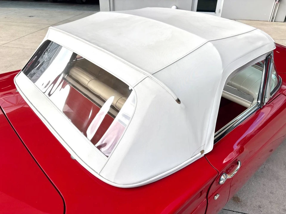 1957 Ford Thunderbird 1st Gen - Image 27 of 31