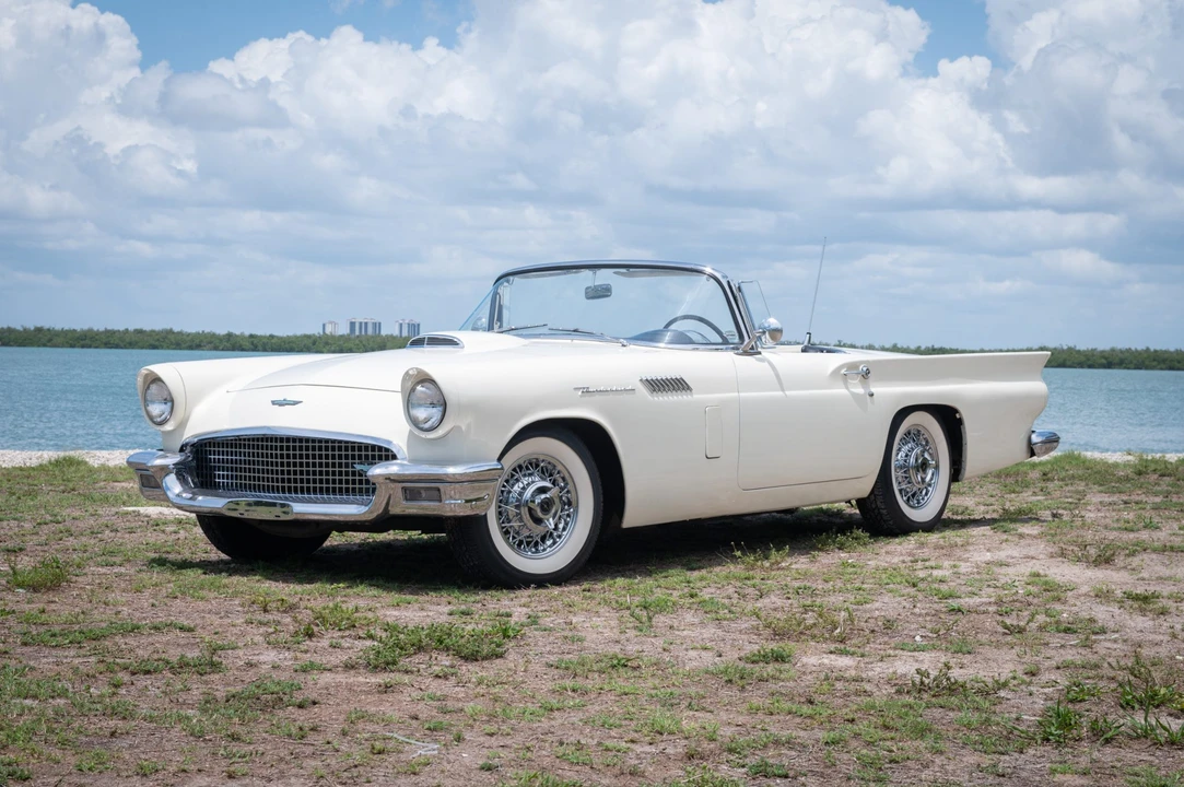 1957 Ford Thunderbird 1st Gen - Image 2 of 31