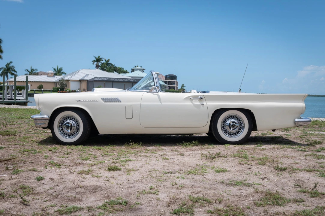 1957 Ford Thunderbird 1st Gen - Image 6 of 31