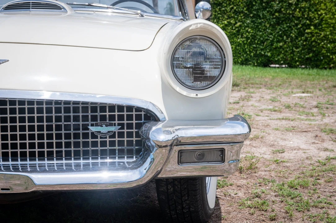 1957 Ford Thunderbird 1st Gen - Image 31 of 31