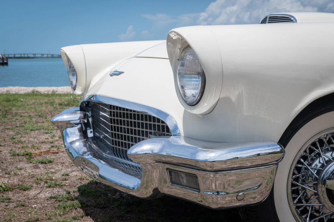1957 Ford Thunderbird 1st Gen - Image 30 of 31