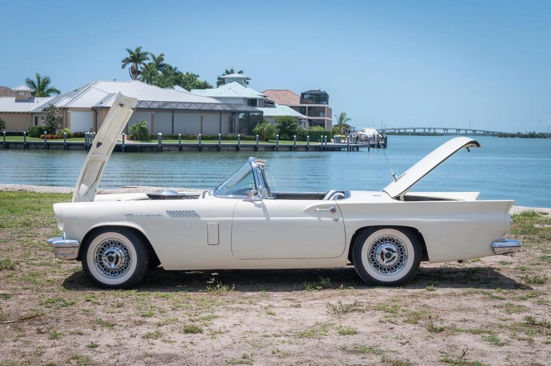 1957 Ford Thunderbird 1st Gen - Image 5 of 31