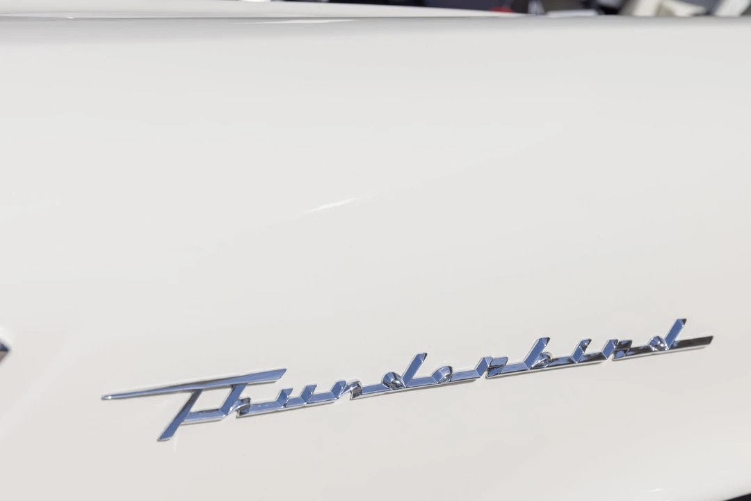 1957 Ford Thunderbird 1st Gen - Image 21 of 31