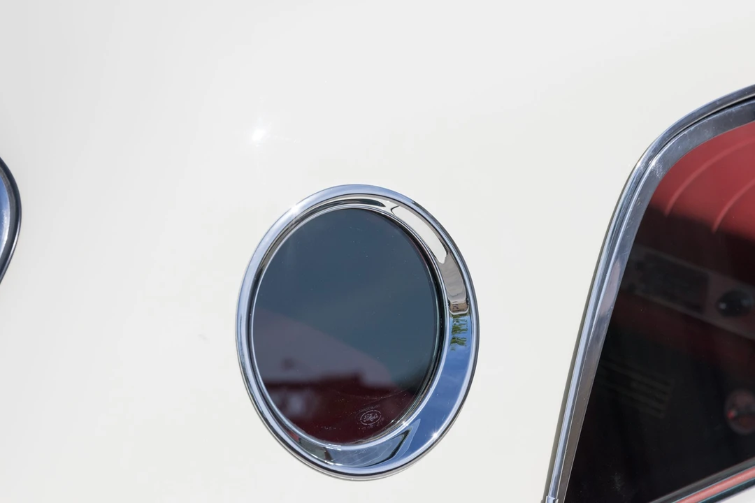 1957 Ford Thunderbird 1st Gen - Image 24 of 31
