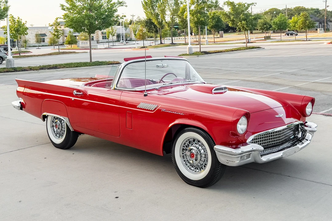 1957 Ford Thunderbird 1st Gen - Image 3 of 31