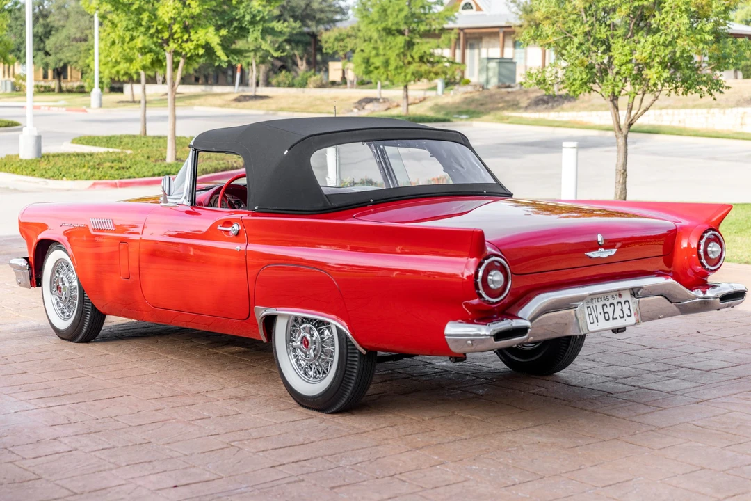 1957 Ford Thunderbird 1st Gen - Image 11 of 31