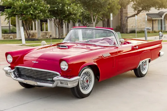 1957 Ford Thunderbird