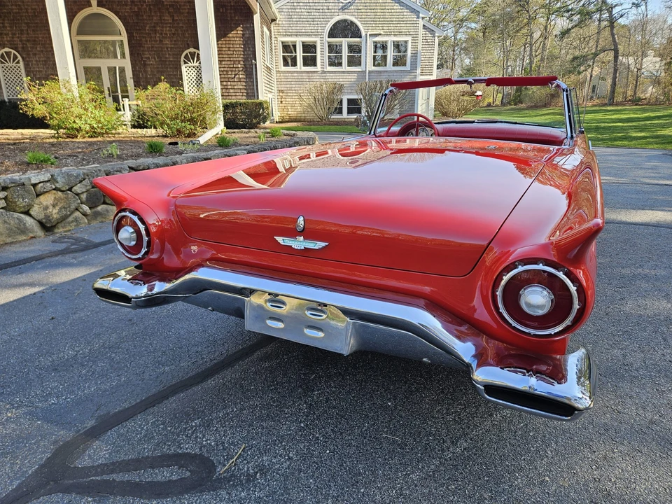 1957 Ford Thunderbird 1st Gen - Image 18 of 31