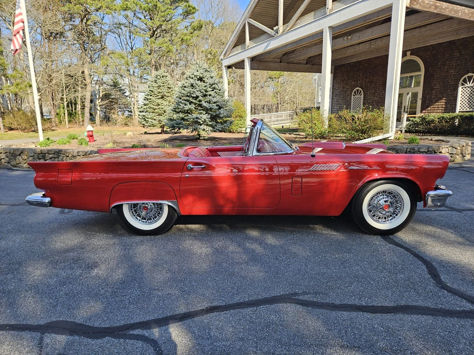 1957 Ford Thunderbird 1st Gen - Image 23 of 31