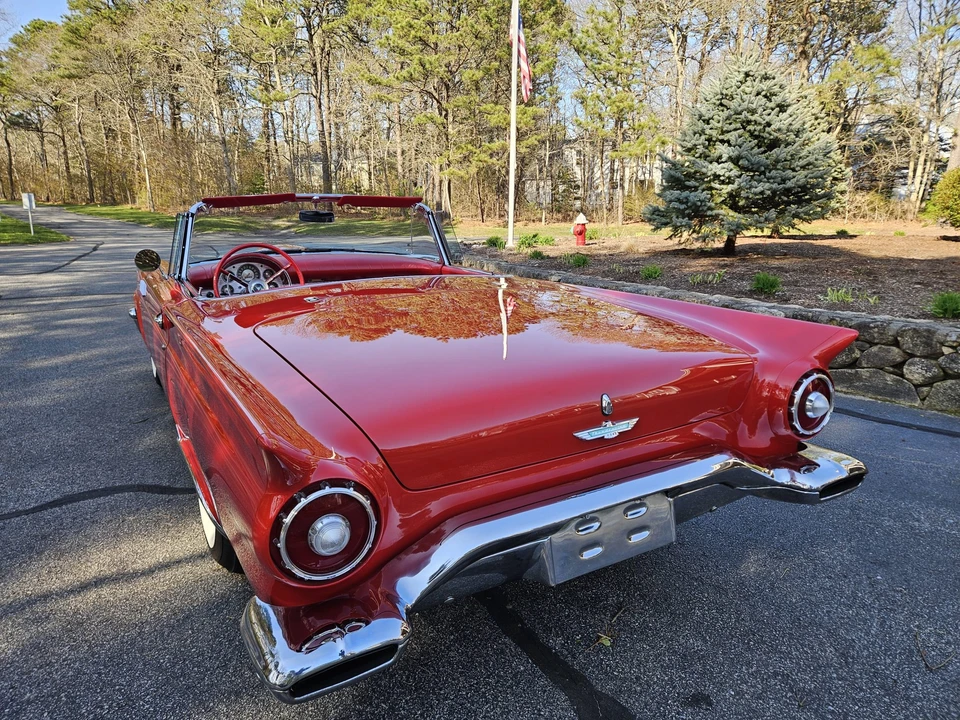 1957 Ford Thunderbird 1st Gen - Image 16 of 31