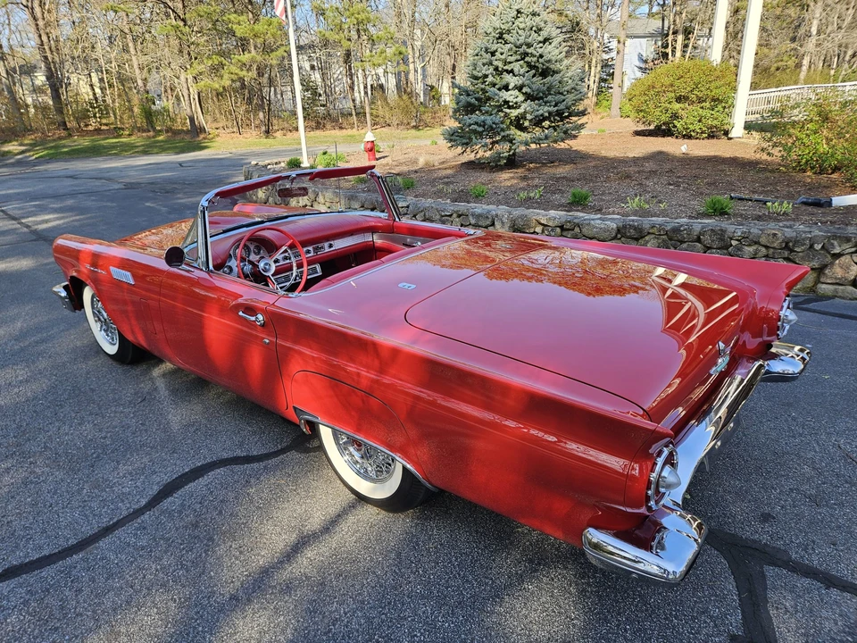 1957 Ford Thunderbird 1st Gen - Image 11 of 31