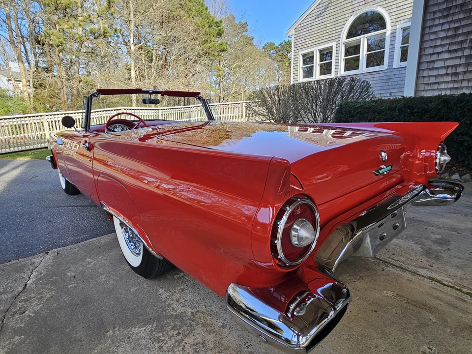 1957 Ford Thunderbird 1st Gen - Image 14 of 31