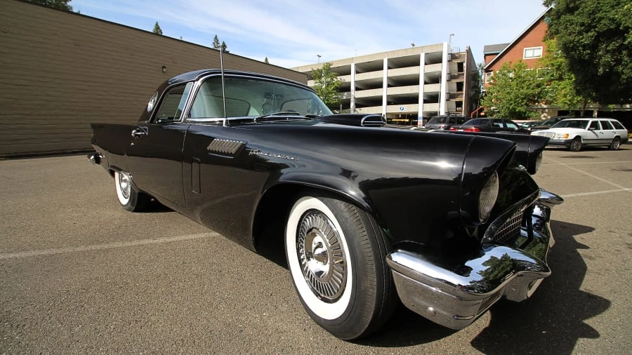 1957 Ford Thunderbird 1st Gen - Image 9 of 9