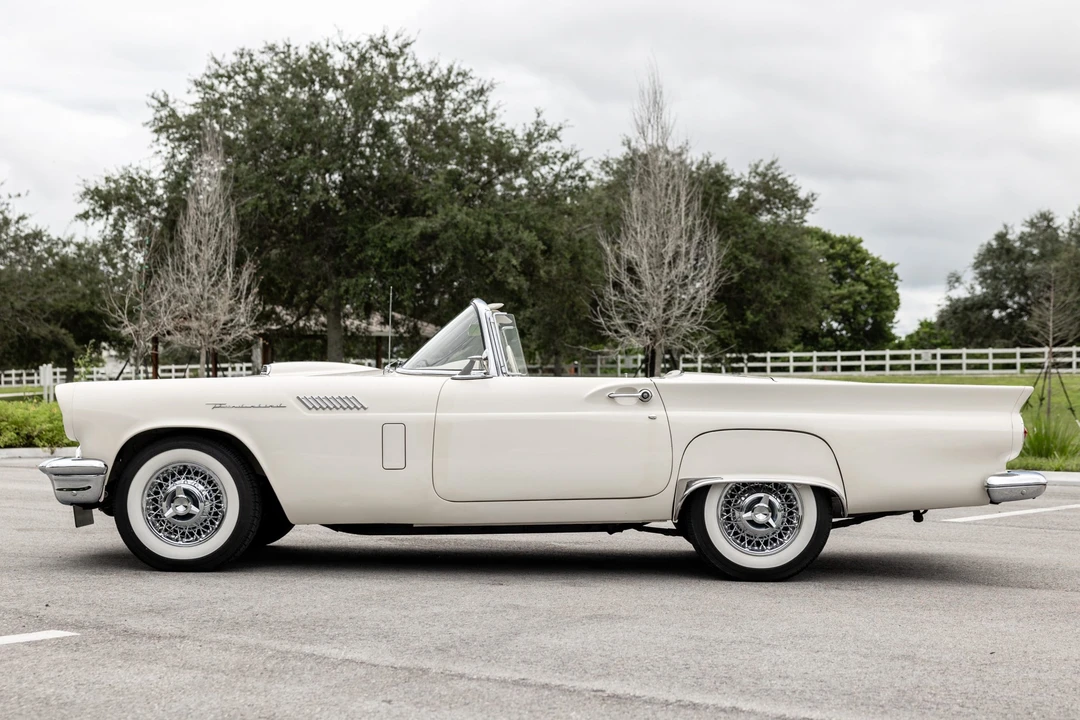 1957 Ford Thunderbird 1st Gen - Image 3 of 31