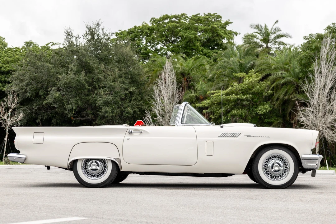 1957 Ford Thunderbird 1st Gen - Image 7 of 31