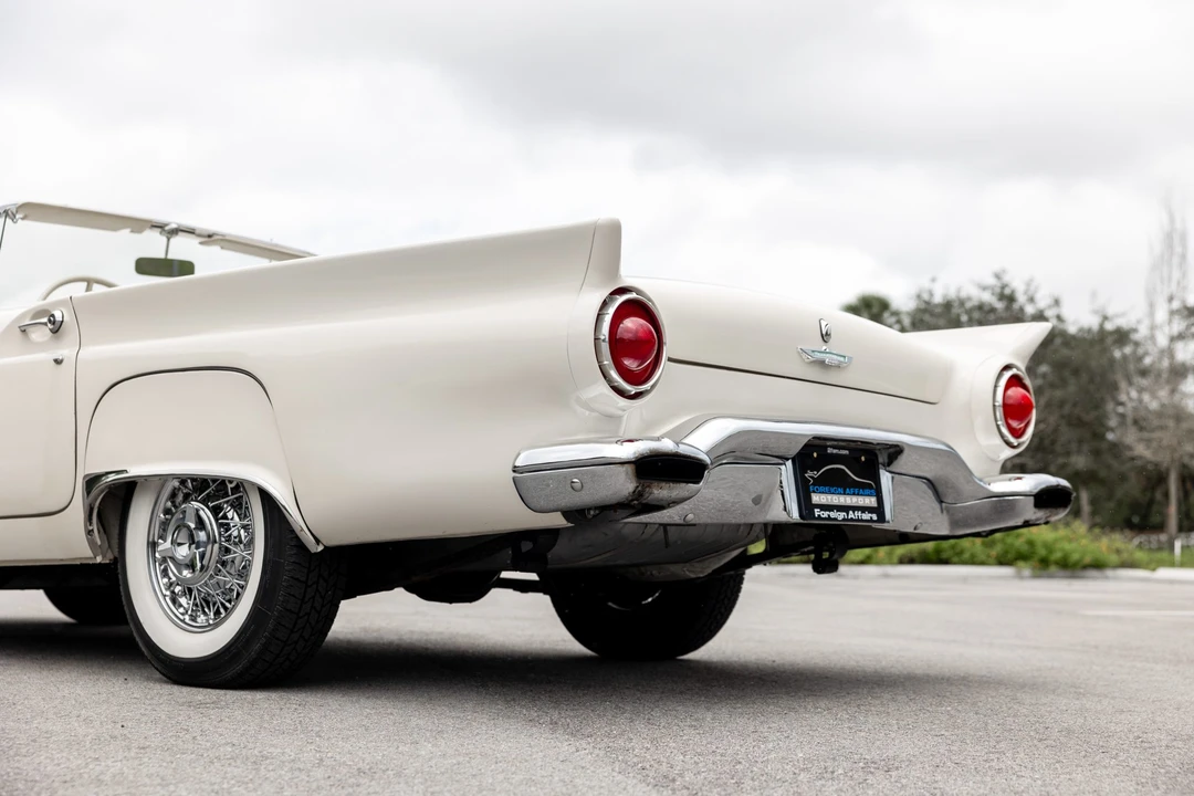 1957 Ford Thunderbird 1st Gen - Image 18 of 31