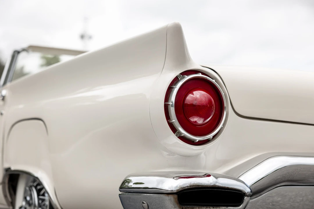 1957 Ford Thunderbird 1st Gen - Image 20 of 31