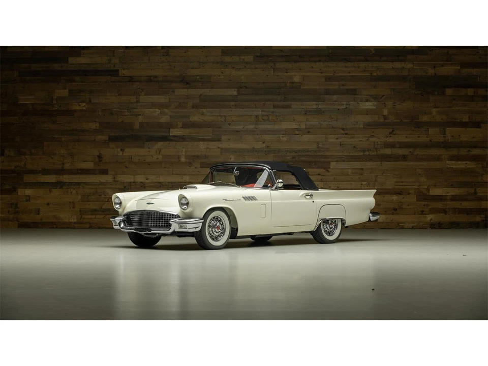 1957 Ford Thunderbird 1st Gen - Image 2 of 4