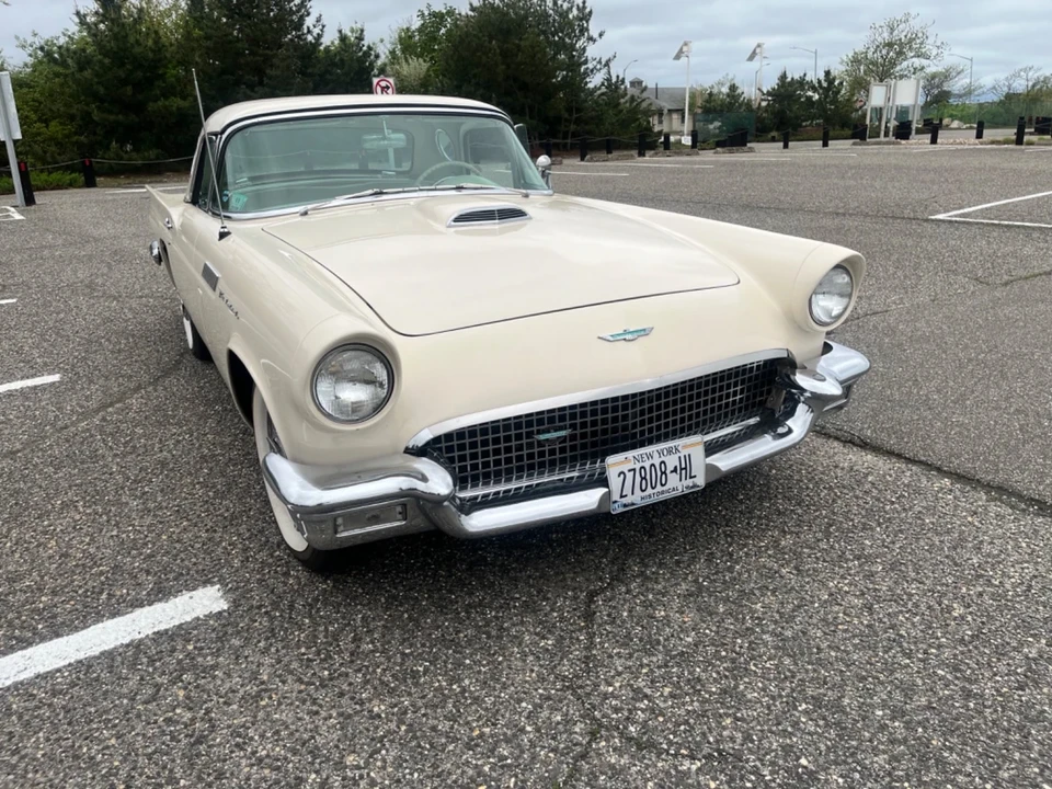 1957 Ford Thunderbird 1st Gen - Image 5 of 19