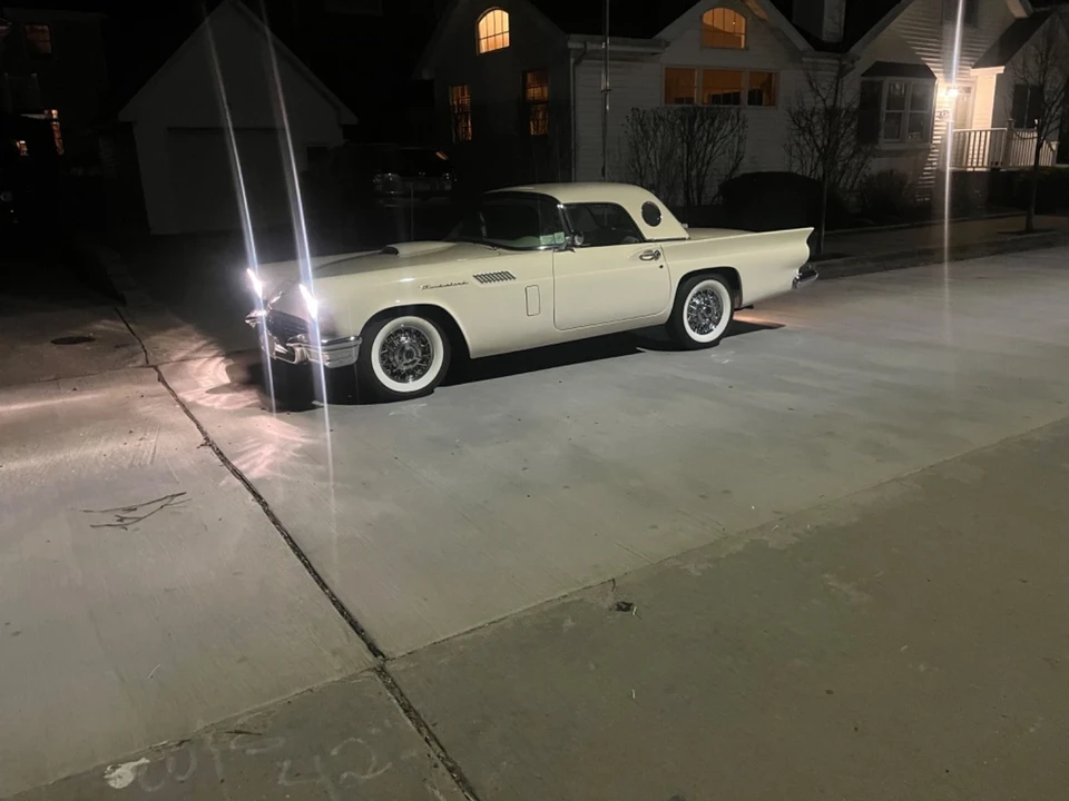 1957 Ford Thunderbird 1st Gen - Image 17 of 19