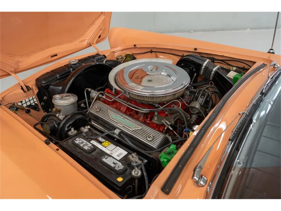 1957 Ford Thunderbird 1st Gen - Image 27 of 31