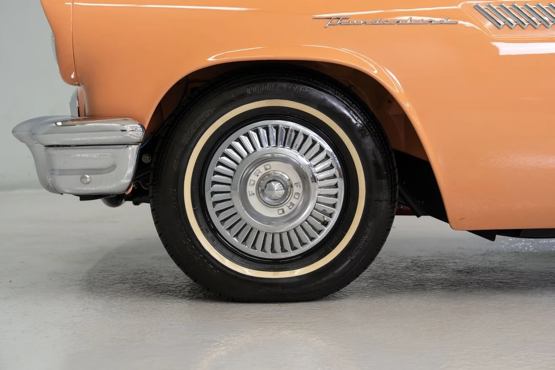 1957 Ford Thunderbird 1st Gen - Image 24 of 31