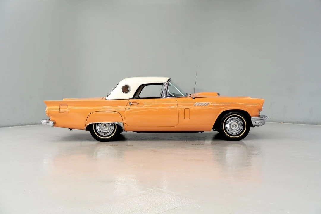 1957 Ford Thunderbird 1st Gen - Image 8 of 12