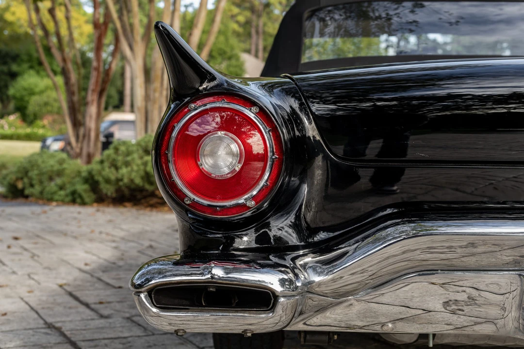 1957 Ford Thunderbird 1st Gen - Image 14 of 31