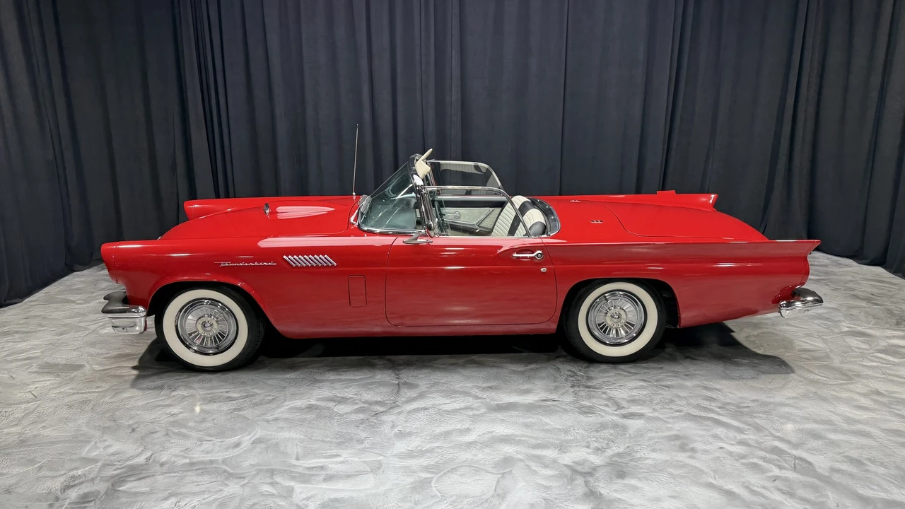 1957 Ford Thunderbird 1st Gen - Image 31 of 31