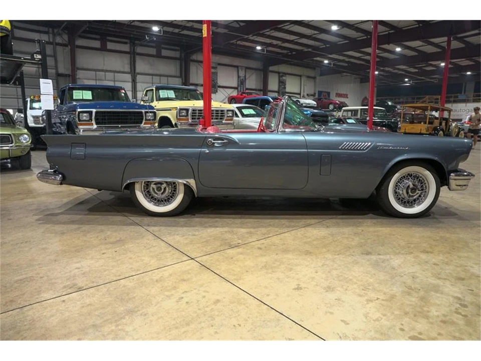 1957 Ford Thunderbird 1st Gen - Image 10 of 31